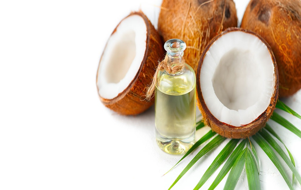 Kokosovo olje je lahko pridelano na različne načine.